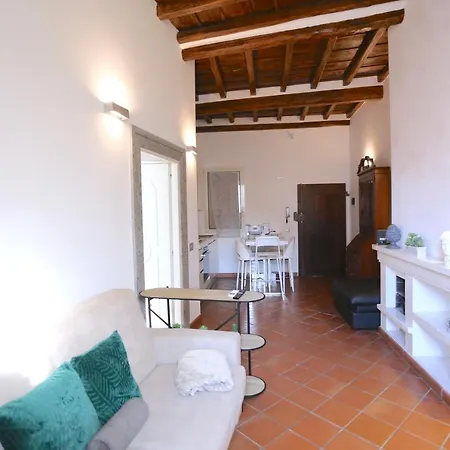 Benedetta 22 - Trastevere Daire